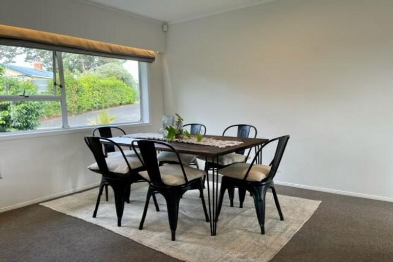 Photo of property in 2/551a Weymouth Road, Weymouth, Auckland, 2103