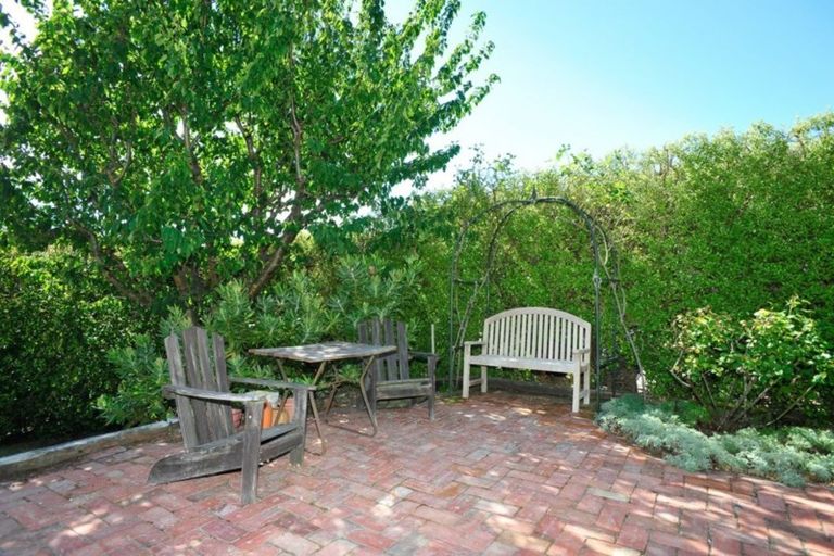 Photo of property in 12 Te Papau Crescent, Diamond Harbour, 8972