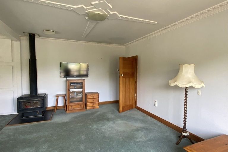 Photo of property in 56 Hampden Street, Picton, 7220