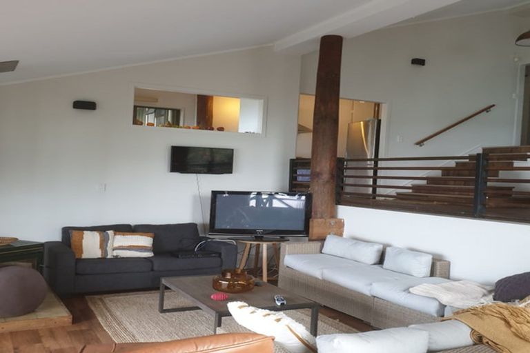 Photo of property in 73 Webb Road, Helena Bay, Hikurangi, 0184