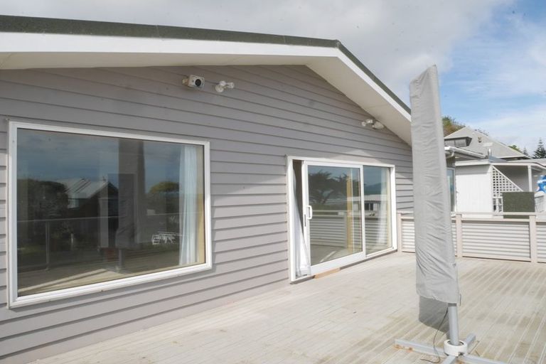 Photo of property in 13 Groves Road, Raumati Beach, Paraparaumu, 5032
