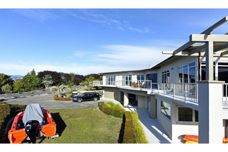 Photo of property in 46 Brabant Drive, Ruby Bay, Mapua, 7005