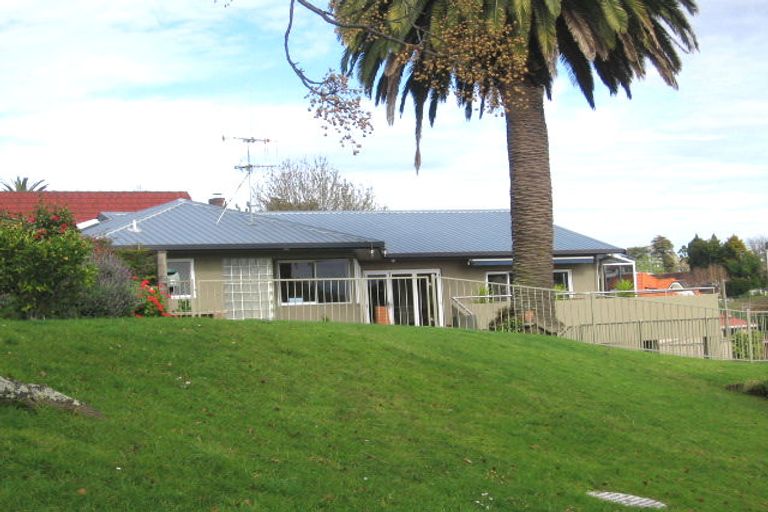 Photo of property in 18 Eleventh Avenue, Tauranga, 3110