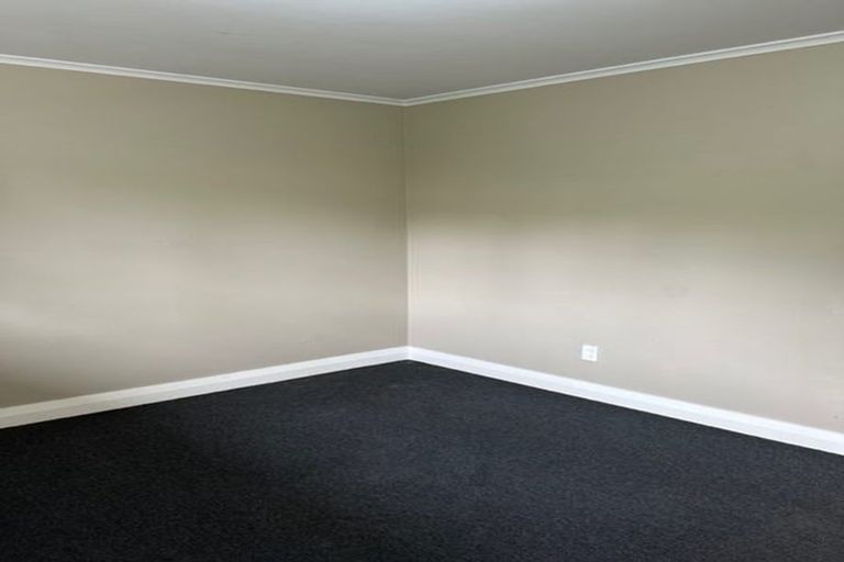 Photo of property in 3/133 Kelburn Parade, Kelburn, Wellington, 6012