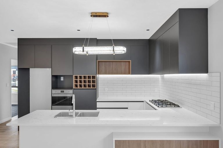 Photo of property in 5 Lawson Creek Street, Massey, Auckland, 0614