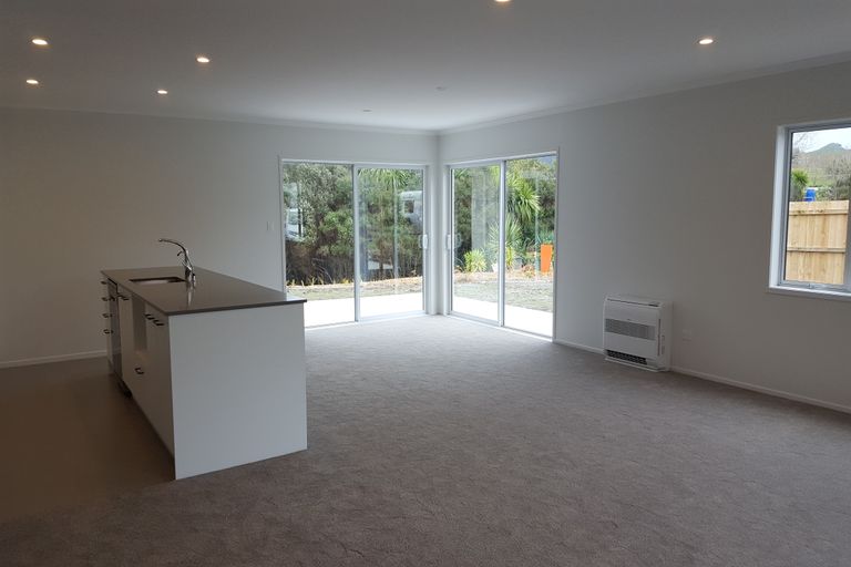 Photo of property in 18 Jack Boyd Drive, Mangawhai Heads, Kaiwaka, 0573