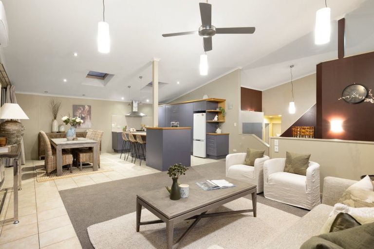 Photo of property in 12 Hazelnut Way, Bellevue, Tauranga, 3110