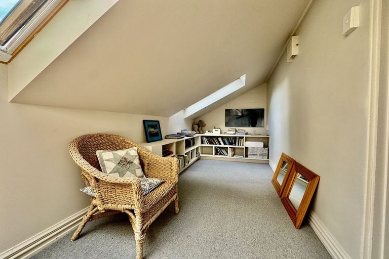 Photo of property in Totara Estate, 583 Alma-maheno Road, Alma, Oamaru, 9492