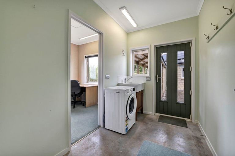 Photo of property in 40 Maunga Heights, Hurworth, New Plymouth, 4371