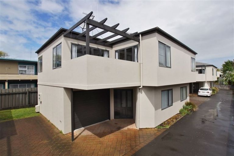 Photo of property in 3/1161 Victoria Street, Whitiora, Hamilton, 3200