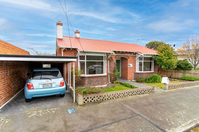 Photo of property in 32 Moreau Street, Saint Kilda, Dunedin, 9012