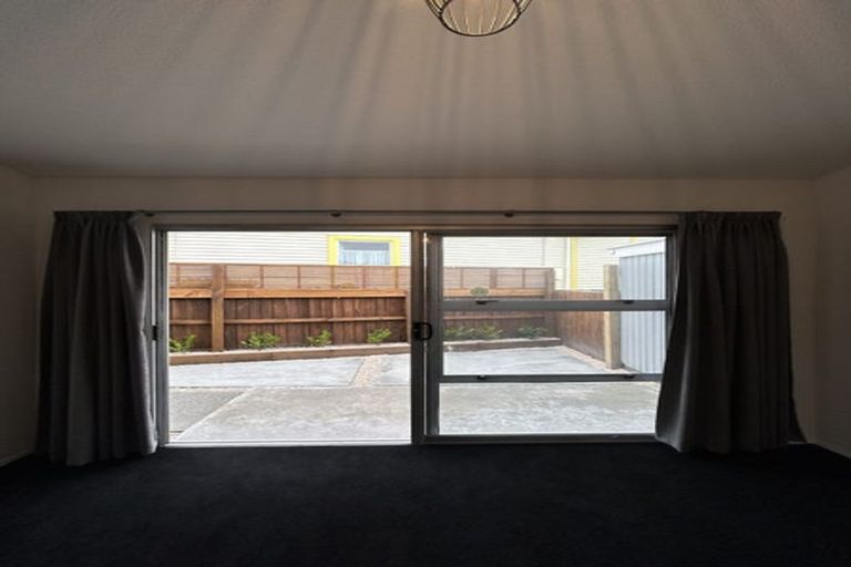 Photo of property in 2/422 Armagh Street, Linwood, Christchurch, 8011