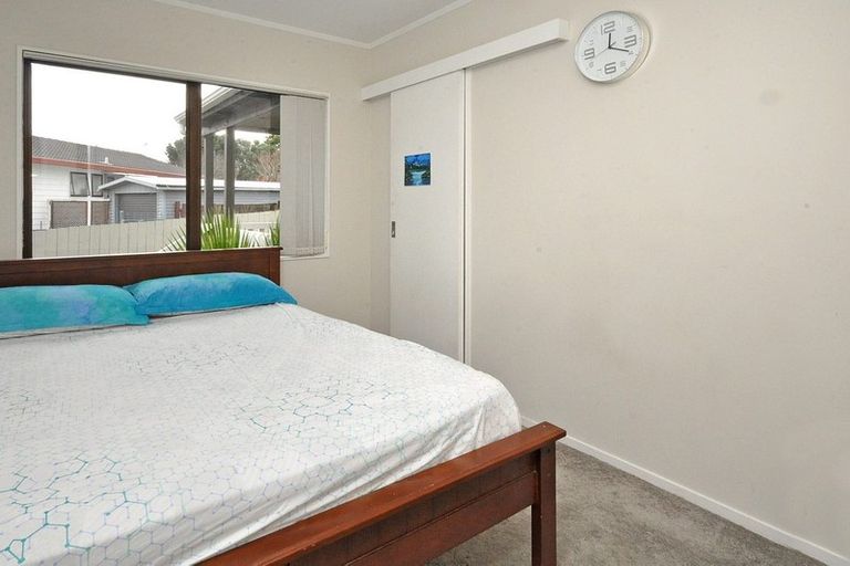 Photo of property in 3/8 Martha Lane, Weymouth, Auckland, 2103