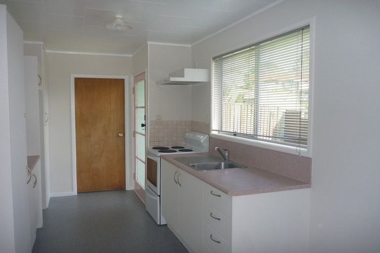 Photo of property in 1/11 Spinella Drive, Bayview, Auckland, 0629