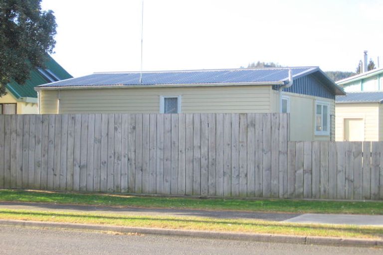 Photo of property in 212 Hetherington Road, Whangamata, 3620