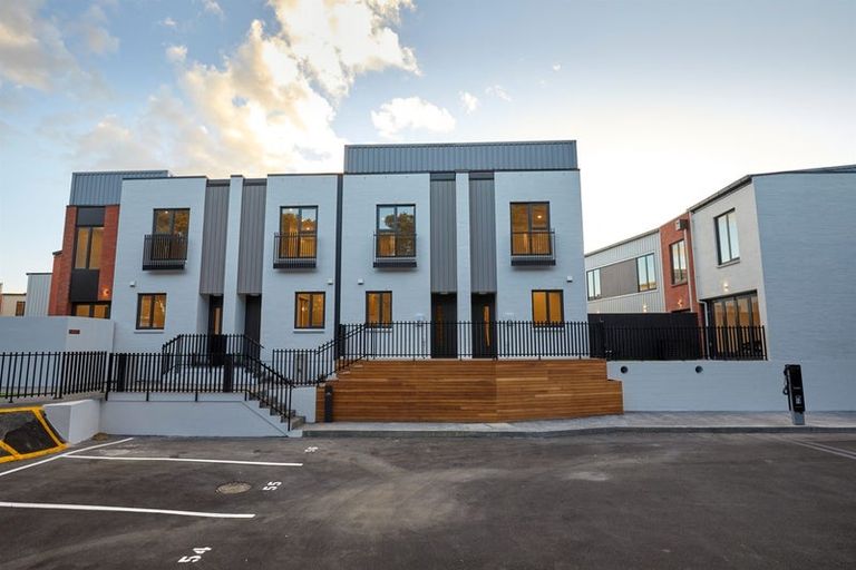 Photo of property in 17/666b Great South Road, Ellerslie, Auckland, 1051
