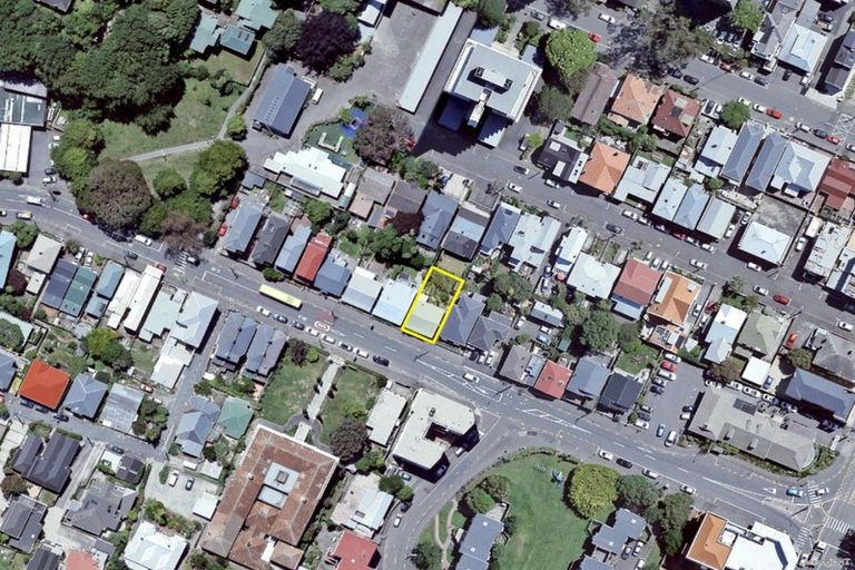 Photo of property in 32 Aro Street, Aro Valley, Wellington, 6021