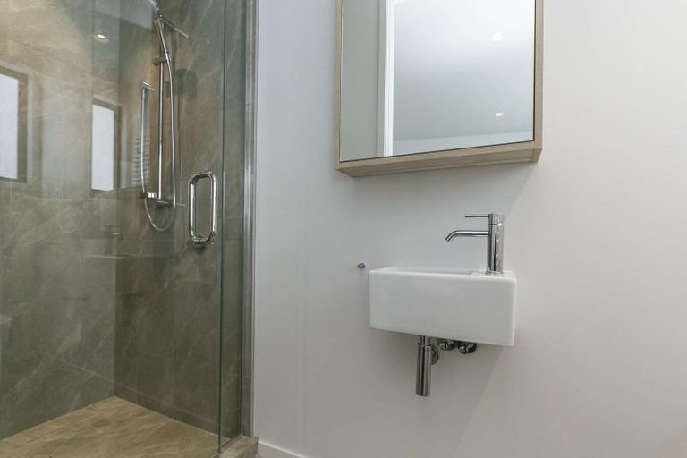 Photo of property in 33 Erica Pabst Way, Island Bay, Wellington, 6023