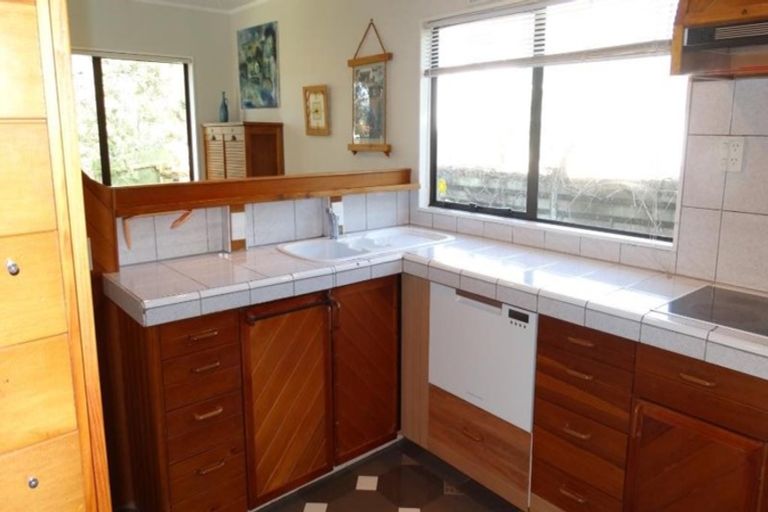 Photo of property in 2/40a Woodglen Road, Glen Eden, Auckland, 0602