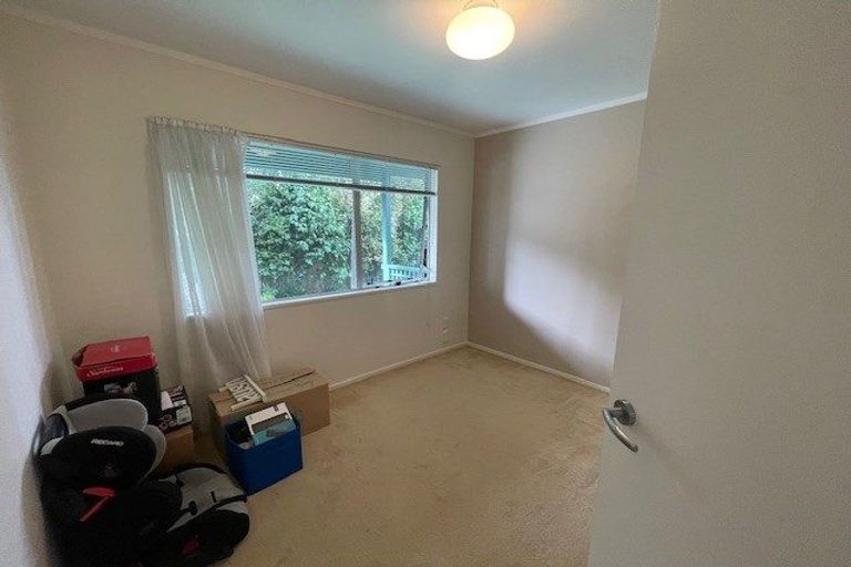 Photo of property in 2/50 Sandspit Road, Cockle Bay, Auckland, 2014