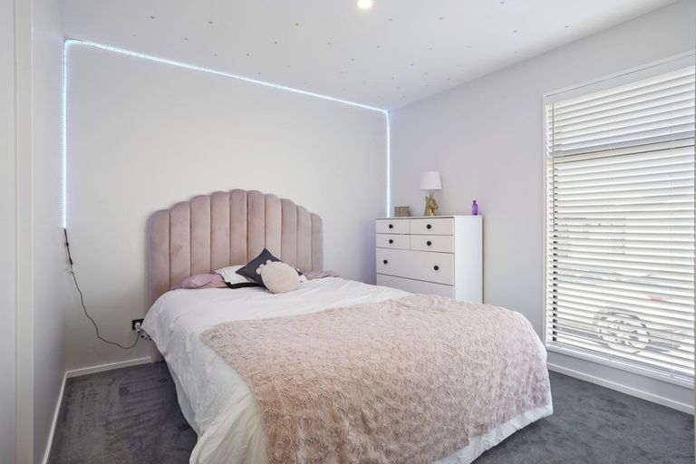 Photo of property in 13 Aroha Street, Pegasus, 7612