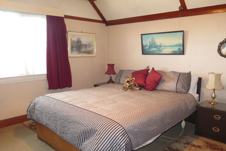 Photo of property in 20 Campbell Street, Maori Hill, Timaru, 7910