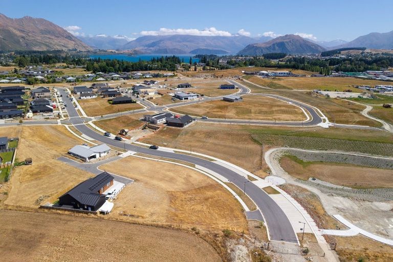 Photo of property in 74 Avalon Station Drive, Wanaka, 9305