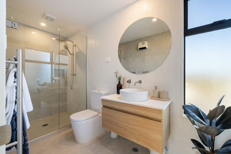 Photo of property in 93 Innes Road, St Albans, Christchurch, 8052