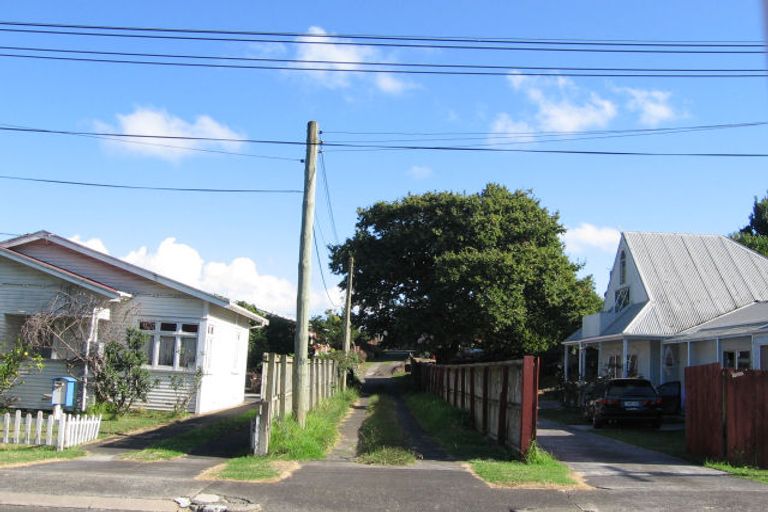 Photo of property in 37 Park Avenue, Otahuhu, Auckland, 1062