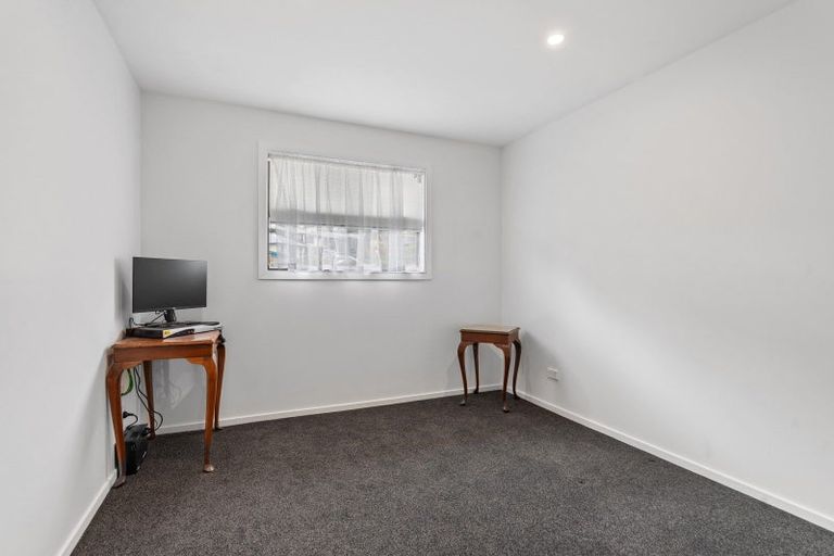 Photo of property in 2 Taimana Lane, Diamond Harbour,  8971