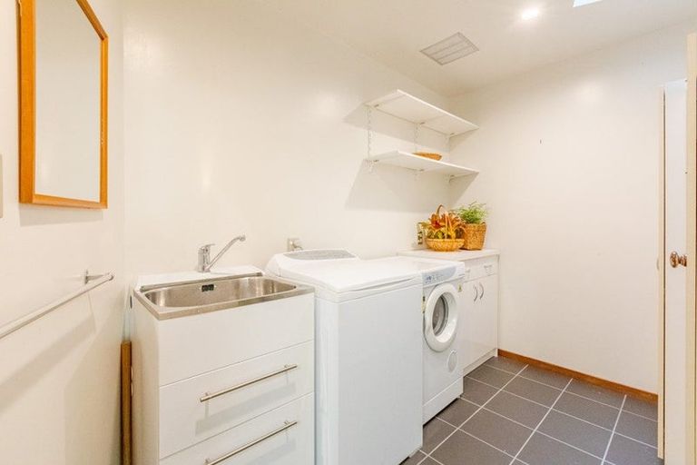 Photo of property in 59a Joll Road, Havelock North, 4130