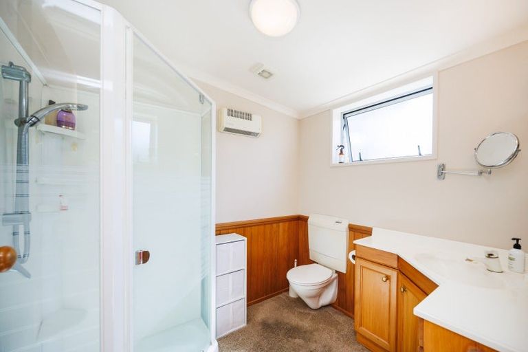 Photo of property in 71 Fairview Avenue, Feilding, 4702