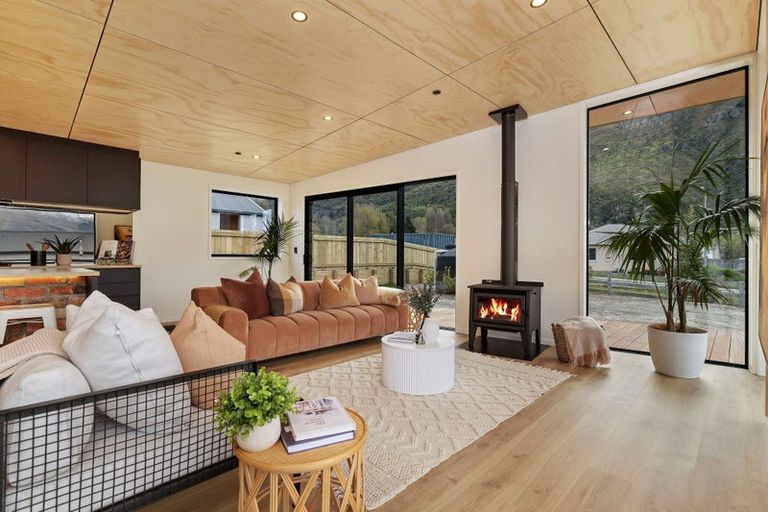 Photo of property in 12 Huntingdon Street, Kingston, Athol, 9793