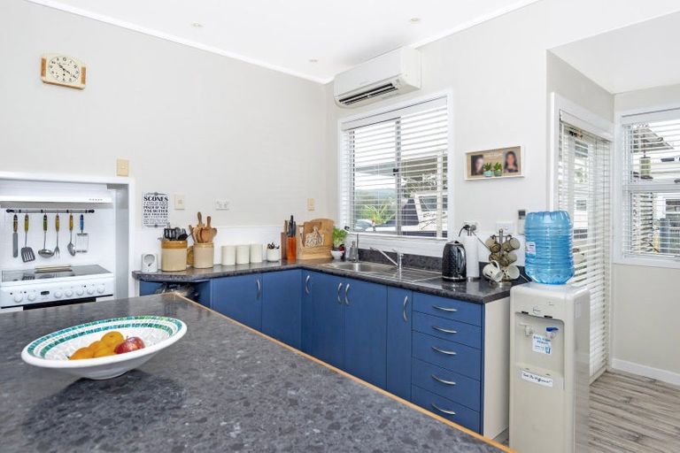 Photo of property in 39 Lyndhurst Street, Awapuni, Gisborne, 4010