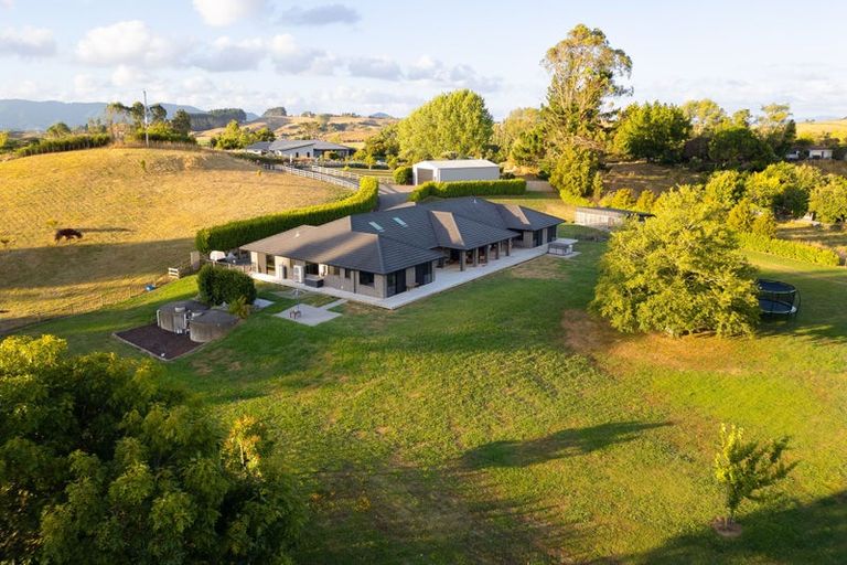 Photo of property in 18 Smith Road, Horsham Downs, Hamilton, 3281