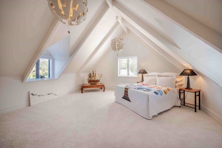 Photo of property in 6890 Christchurch Akaroa Road, Takamatua, 7581