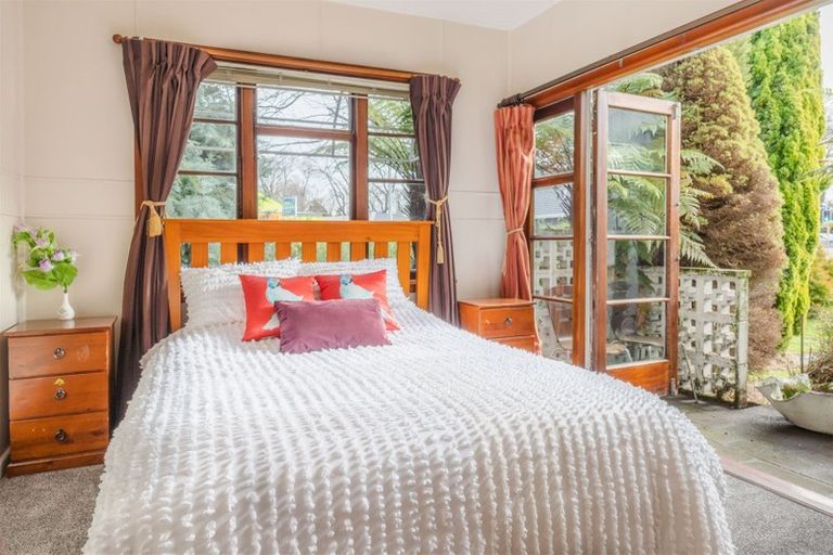 Photo of property in 3 Curletts Road, Sockburn, Christchurch, 8042