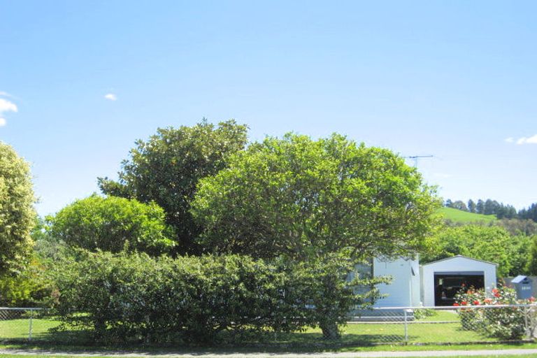 Photo of property in 122 De Lautour Road, Inner Kaiti, Gisborne, 4010