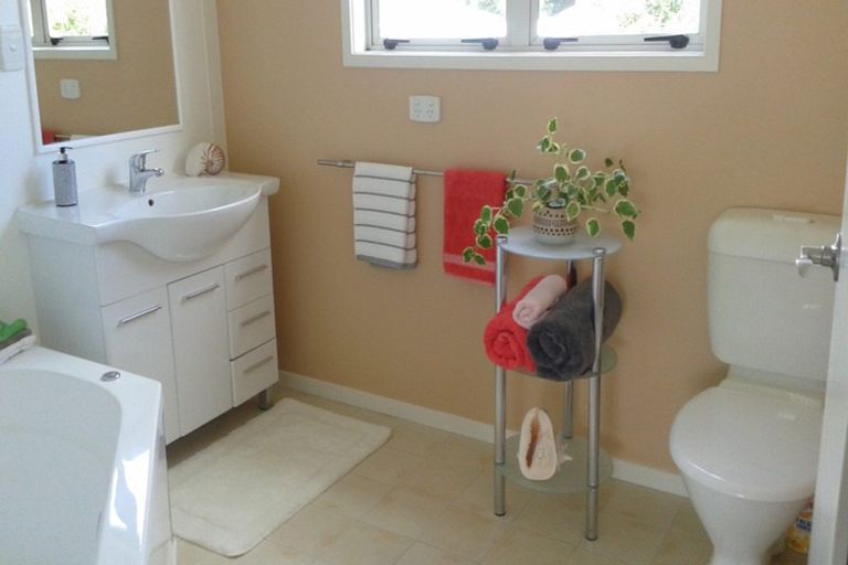 Photo of property in 46 Grey Street, Woodville, 4920