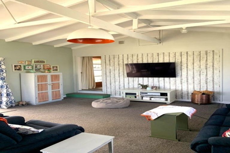 Photo of property in 45 Studholme Street, Temuka, 7920