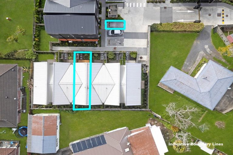 Photo of property in 4/29 Normandy Place, Henderson, Auckland, 0610