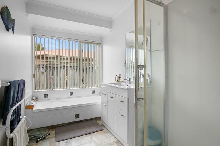 Photo of property in 34 Francis Drive, Katikati, 3129