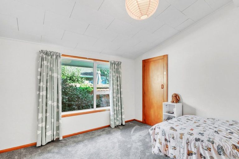 Photo of property in 34 Fenhall Street, Russley, Christchurch, 8042