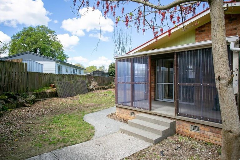 Photo of property in 234 Shakespeare Street, Leamington, Cambridge, 3432