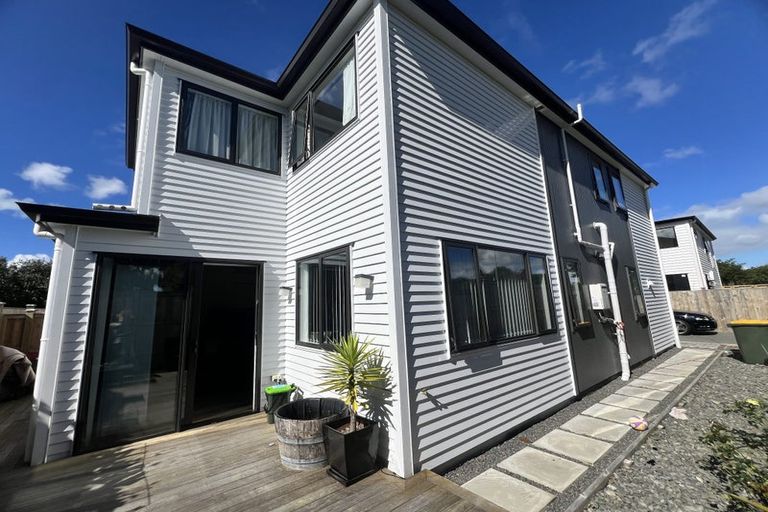 Photo of property in 5b Notre Dame Way, Albany, Auckland, 0632