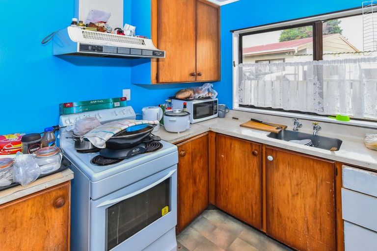 Photo of property in 1/6 Hatherley Place, Clendon Park, Auckland, 2103