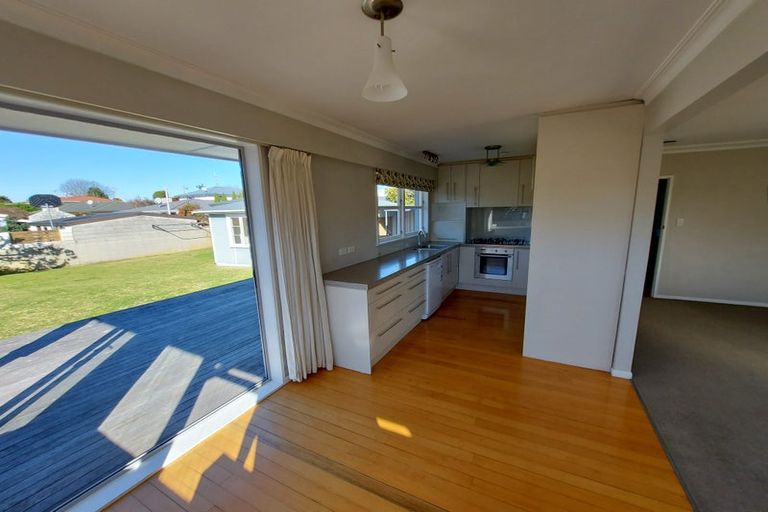 Photo of property in 50 Goods Road, Otumoetai, Tauranga, 3110