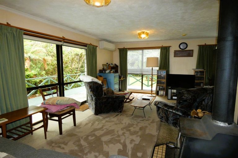 Photo of property in 1 Howell Street, Waimangaroa, Westport, 7891
