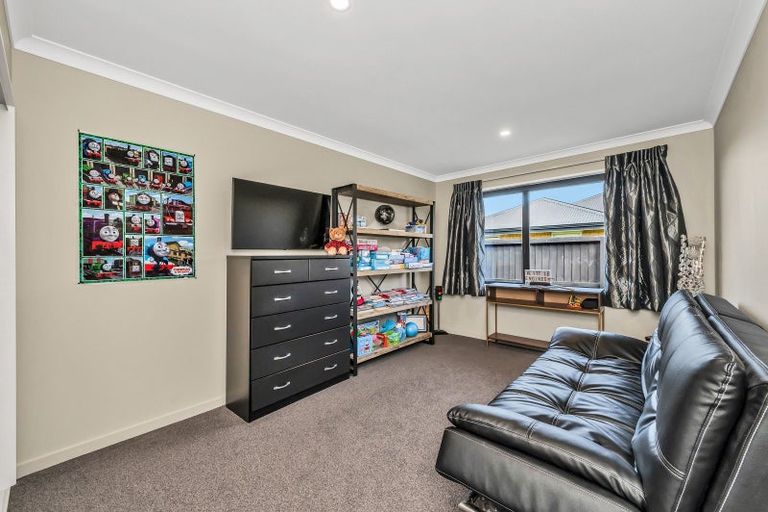 Photo of property in 13 Cressy Place, Darfield, 7510