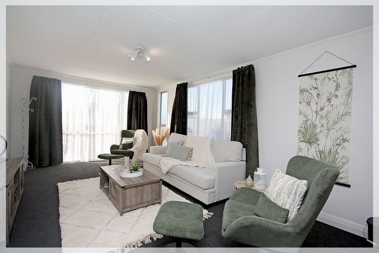 Photo of property in 10 Pratt Avenue, Foxton Beach, Foxton, 4815